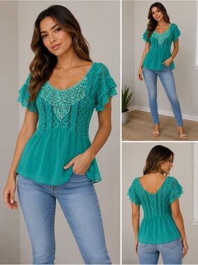 BKE Boutique Teal Lace Peplum Top Feminine Boho Small